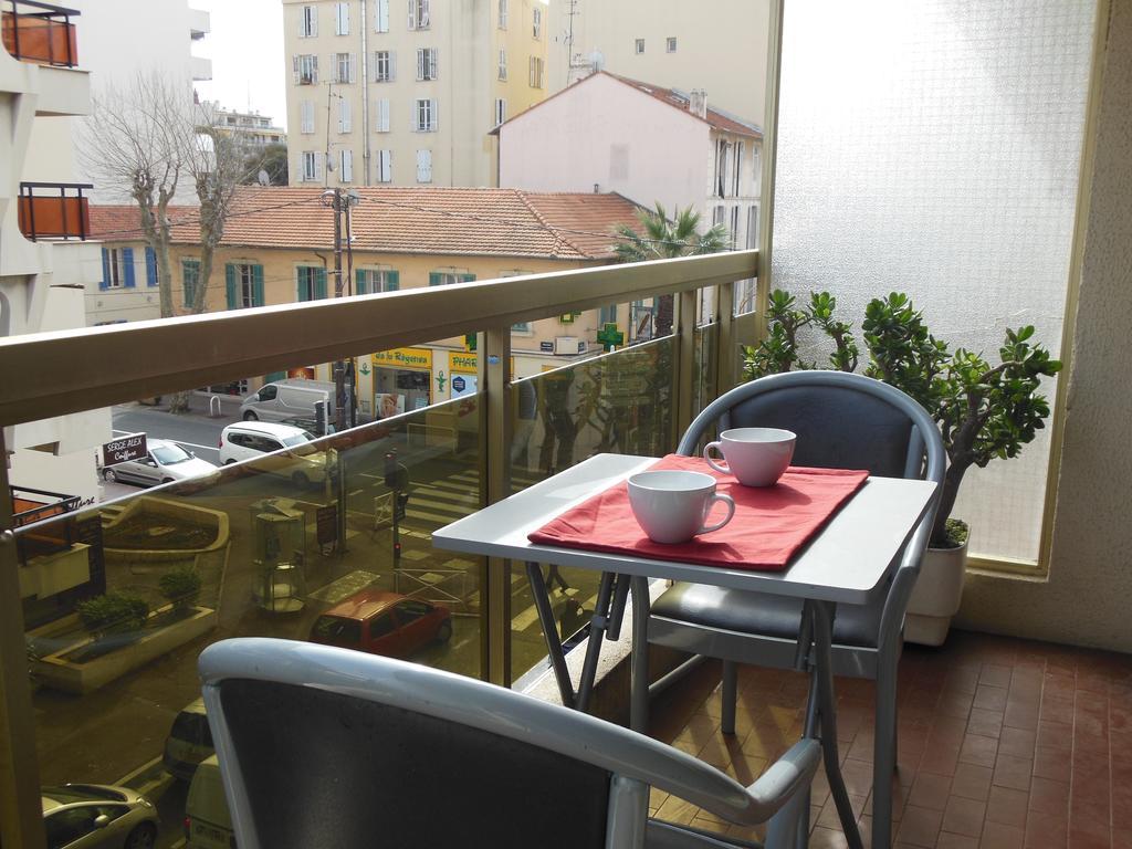Appartement Silver La Regence Juan-les-Pins Pokoj fotografie
